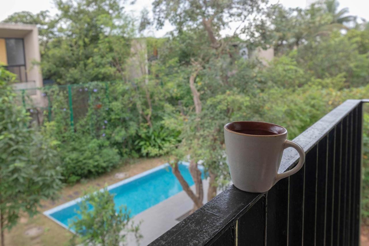 Villa Foresta By Stayvista With Modern Decor, Swimming Pool & Expansive Lawn For A Perfect Escape 로나발라 외부 사진