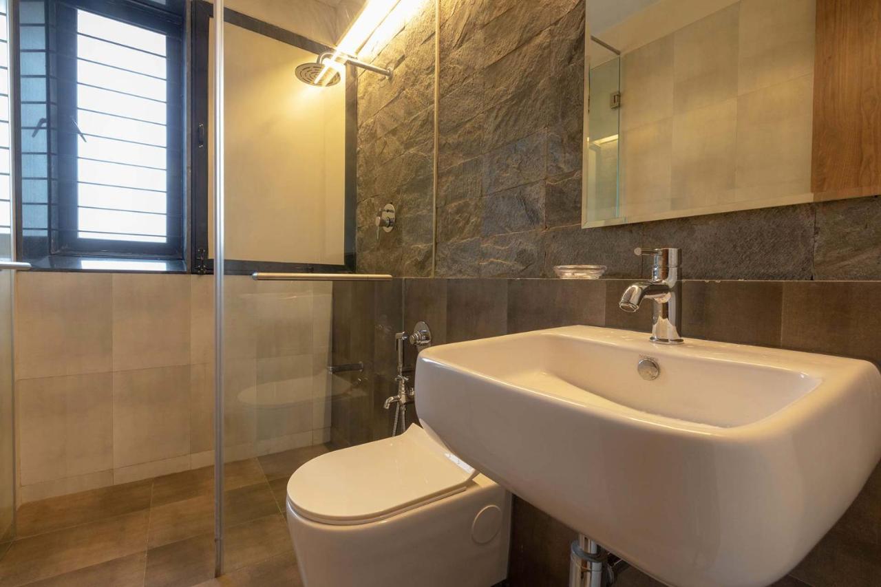 Villa Foresta By Stayvista With Modern Decor, Swimming Pool & Expansive Lawn For A Perfect Escape 로나발라 외부 사진